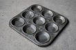 画像3: ENGLAND antique Baking Tin イギリスアンティーク ベーキングティンモールド 9穴  焼き型 菓子型 1940-50’ｓ