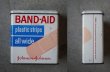 画像5: U.S.A. antique BAND-AID TIN アメリカアンティーク ジョンソン&ジョンソン BAND-AID バンドエイド缶 絆創膏 ヴィンテージ1970-80's 