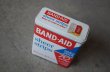 画像4: U.S.A. antique BAND-AID TIN アメリカアンティーク ジョンソン&ジョンソン BAND-AID バンドエイド缶 絆創膏 ヴィンテージ1970-80's  (4)