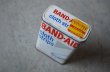 画像4: U.S.A. antique BAND-AID TIN アメリカアンティーク ジョンソン&ジョンソン BAND-AID バンドエイド缶 絆創膏 ヴィンテージ1970-80's  (4)