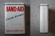 画像5: U.S.A. antique BAND-AID TIN アメリカアンティーク ジョンソン&ジョンソン BAND-AID バンドエイド缶 絆創膏 ヴィンテージ1950-70's  (5)