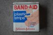 画像10: U.S.A. antique BAND-AID TINS 6pcs アメリカアンティーク ジョンソン&ジョンソン BAND-AID バンドエイド缶 6個SET 絆創膏 ヴィンテージ1960-80's  (10)