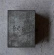 画像1: ENGLAND antique TEA TIN with LID イギリスアンティーク フタ付きロゴ・ナンバー入り紅茶缶 サンプル ティン缶 ブリキ缶 1920-30's  (1)