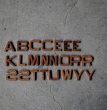 画像1: U.S.A. vintage  small  SIGNS 23pcs アメリカヴィンテージ ハンドメイド ミニアルファベット 23個セット レターサイン  1980-90's (1)