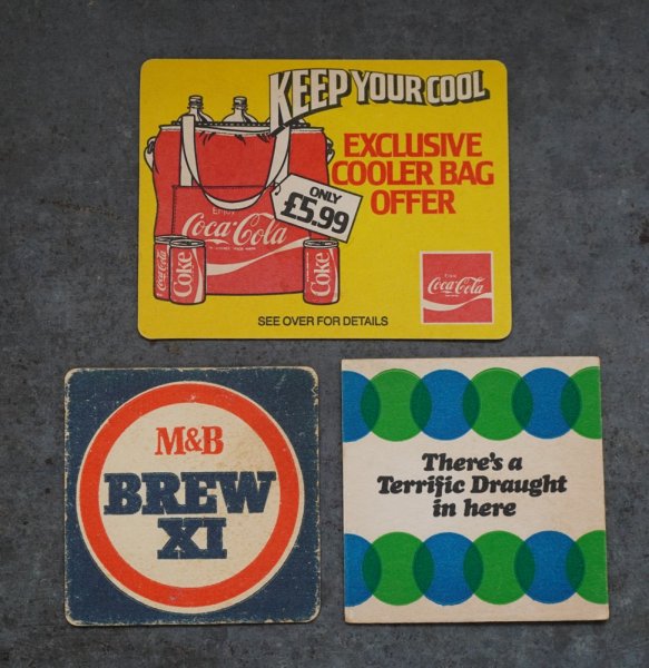 画像1: ENGLAND antique ADVERTISING Beer Mats イギリスアンティーク アドバタイジング ビアマット コースター 広告入り ヴィンテージ 3枚SET 1970-80's (1)