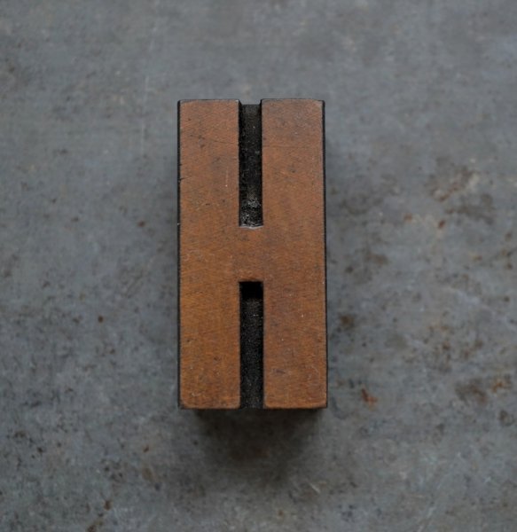 画像1: U.S.A. antique Letterpress 【H】アメリカアンティーク 木製プリンターブロック Ｈ5cm ヴィンテージ スタンプ ビンテージ はんこ 数字 1900-40's  (1)