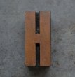 画像2: U.S.A. antique Letterpress 【H】アメリカアンティーク 木製プリンターブロック Ｈ5cm ヴィンテージ スタンプ ビンテージ はんこ 数字 1900-40's  (2)