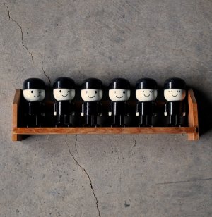 画像: 【RARE】 ENGLAND antique HOMEPRIDE FRED SPICE RACK イギリスアンティーク ホームプライド フレッドくん スパイスセット 木製ラック フレッド君 1970's
