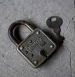 画像1: SALE【30%OFF】U.S.A. antique Master PADLOCK アメリカアンティーク  刻印入 パドロック 南京錠 ヴィンテージ ビンテージ 1940－60's (1)