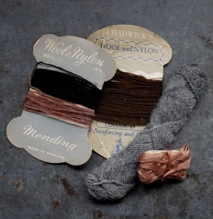 画像: ENGLAND antique Mending イギリスアンティーク 糸カード 糸巻き 2枚＆2巻きセット 台紙付 ヴィンテージ 1930-50's