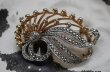 画像2: ENGLAND antique KIGU Brooch イギリスアンティーク キグ ブローチ コスチュームジュエリー ヴィンテージ ブローチ 1950-80's  (2)