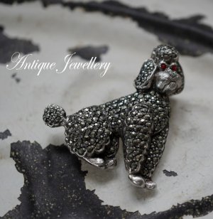 画像: ENGLAND antique PAN Brooch イギリスアンティーク DOG 犬 ドッグ ブローチ コスチュームジュエリー ヴィンテージ ブローチ 1950-80's 