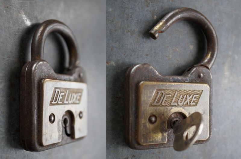 画像4: USA antique アメリカアンティーク DE LUXE 刻印入り パドロック 鍵付き 南京錠 ヴィンテージ 1940-60's