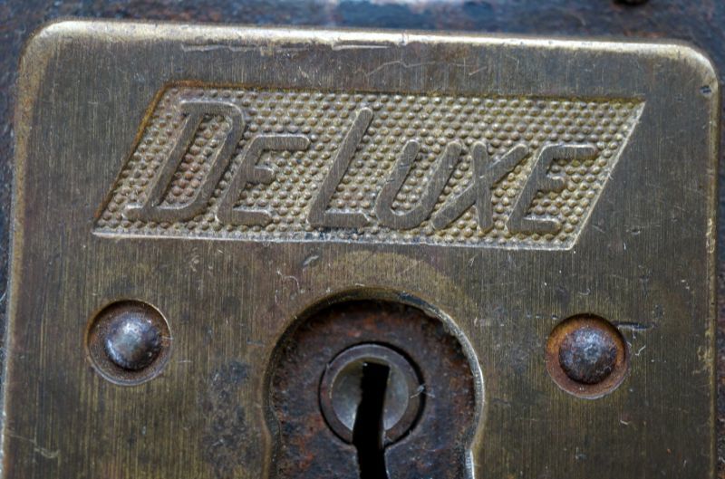 画像5: USA antique アメリカアンティーク DE LUXE 刻印入り パドロック 鍵付き 南京錠 ヴィンテージ 1940-60's