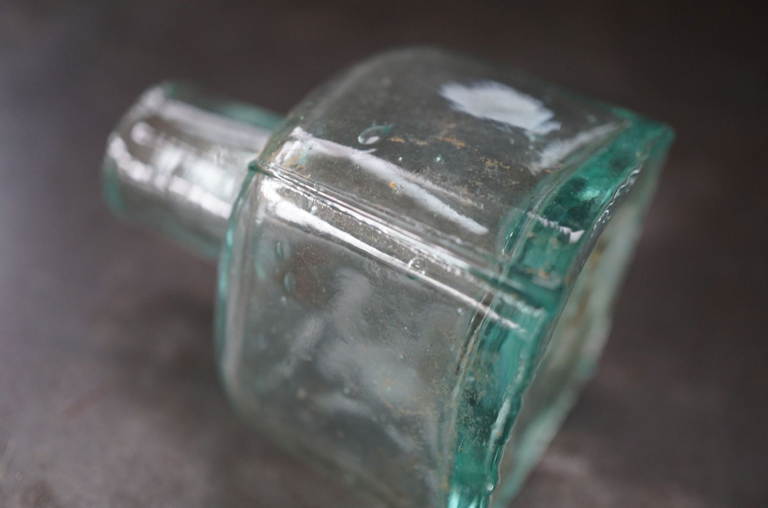 画像4: ENGLAND antique ink Bottle イギリスアンティーク ガラス インクボトル 瓶 ガラスボトル 1890－1910's
