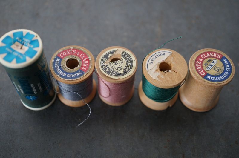画像3: U.S.A. antique Wooden Spools アメリカアンティーク 木製スプール 糸巻き 糸 5個セット  ヴィンテージ 1950-70's
