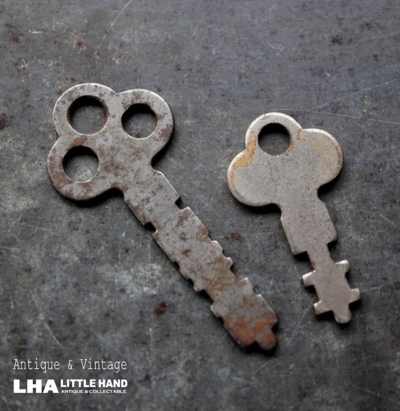 画像1: U.S.A. antique KEYS 2pcs アメリカアンティークキー ヴィンテージキー 鍵 2本セット ヴィンテージ 1940-70s