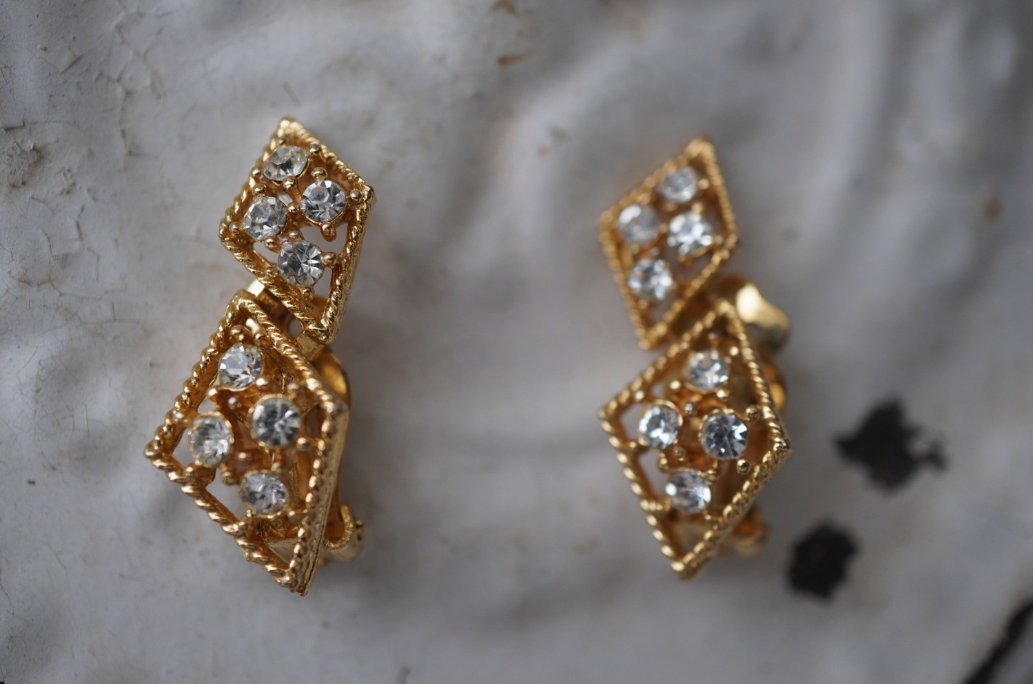 画像2: U.S.A. antique LISNER Earrings  アメリカアンティーク コスチュームジュエリー ヴィンテージ イヤリング 1960－80's 