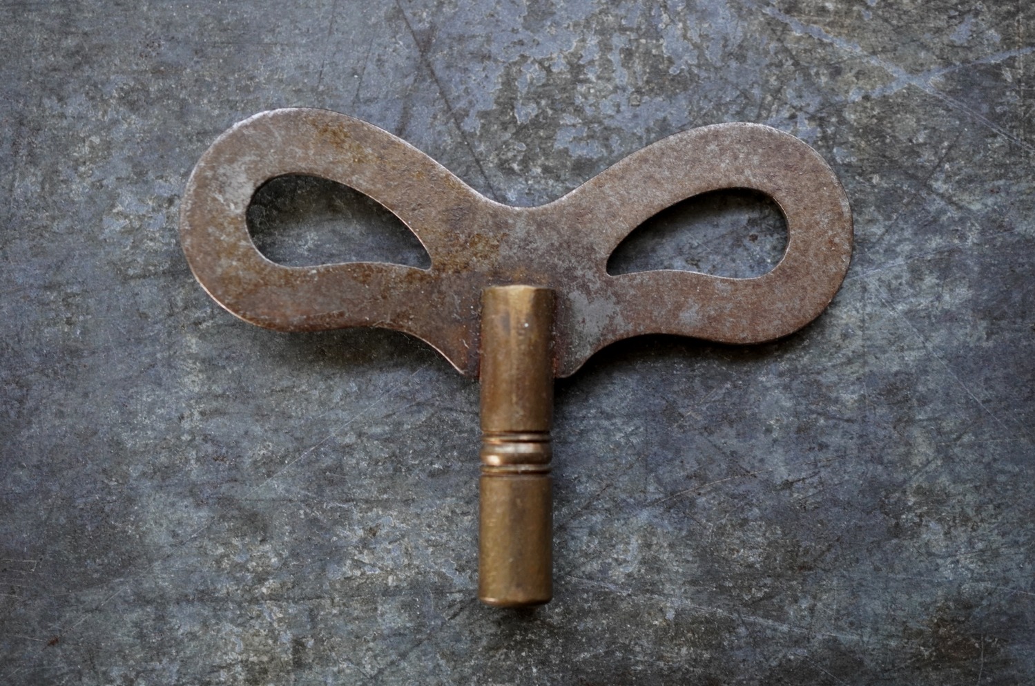 画像2: FRANCE antique KEY フランスアンティークキー ゼンマイ時計 巻き鍵 1890-1940's