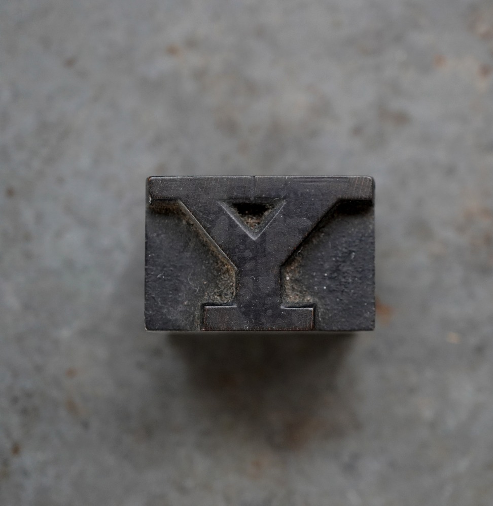 画像1: U.S.A. antique Letterpress 【Y】アメリカアンティーク 木製プリンターブロック Ｈ1.7cm ヴィンテージ スタンプ ビンテージ はんこ 数字 1900-40's 