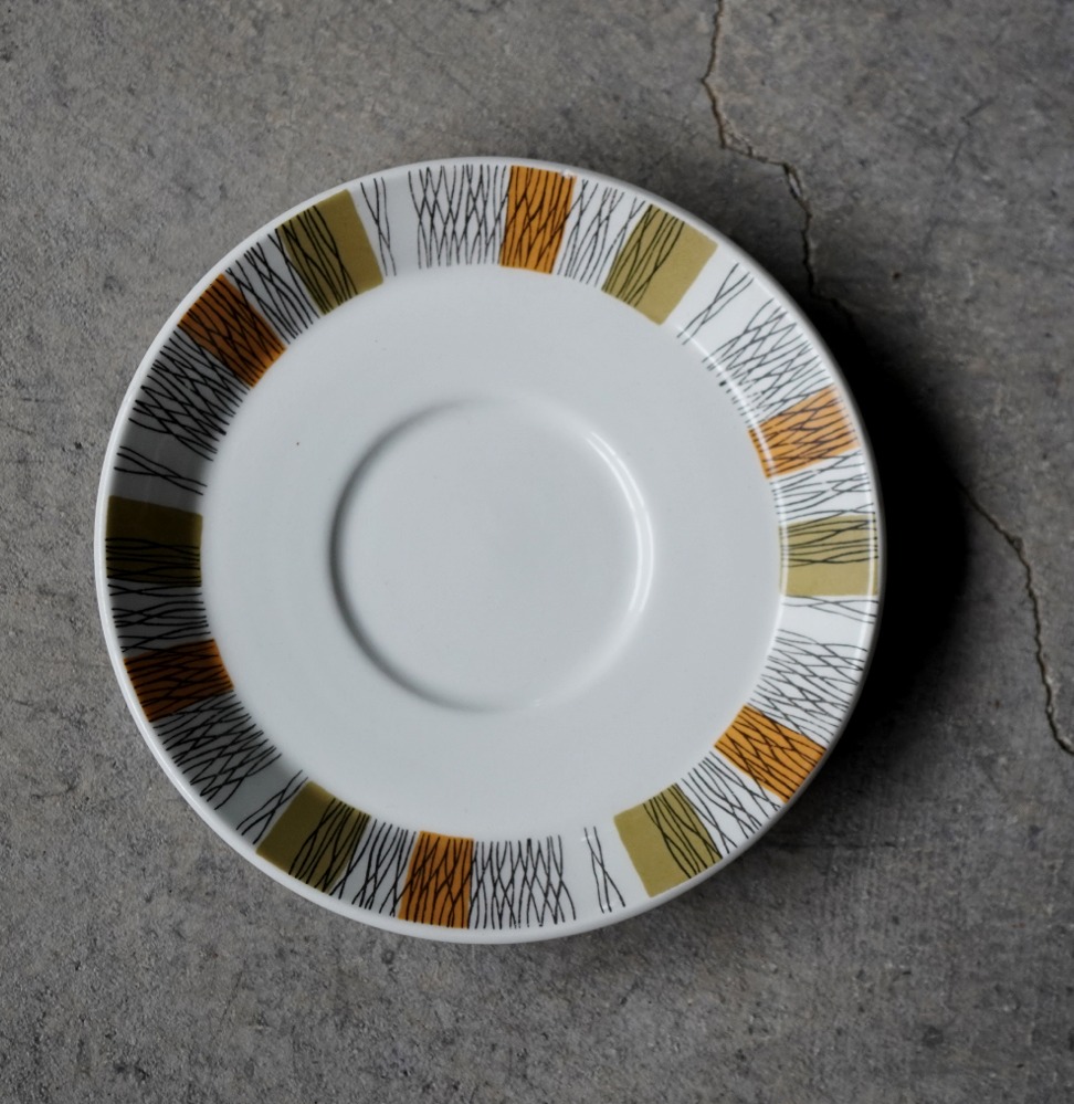 画像1: ENGLAND antique Mid Winter 【Sienna】SAUCER イギリスアンティーク ミッドウィンター シエナ ソーサー 1970-80's ヴィンテージ コーヒーカップ 
