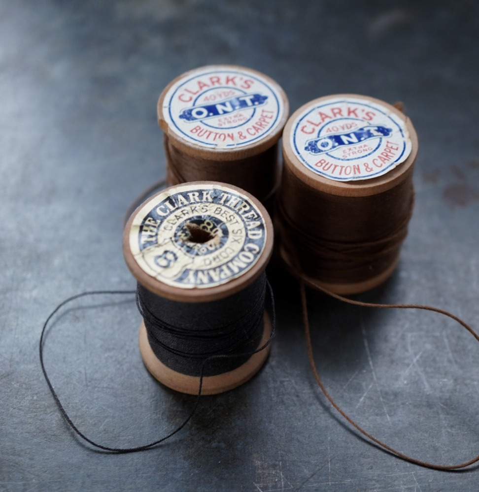 画像1: U.S.A. antique Wooden Spools アメリカアンティーク 木製スプール 糸巻き 糸 3個セット  ヴィンテージ 1960-90's