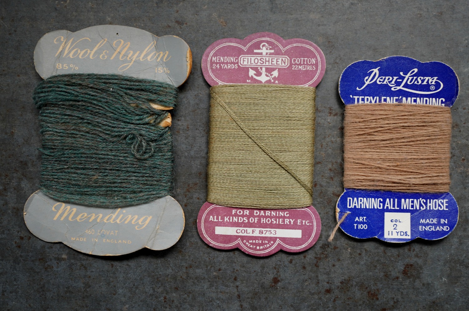 画像3: ENGLAND antique Mending イギリスアンティーク 糸カード 糸巻き 3枚セット 台紙付 ヴィンテージ 1930-50's