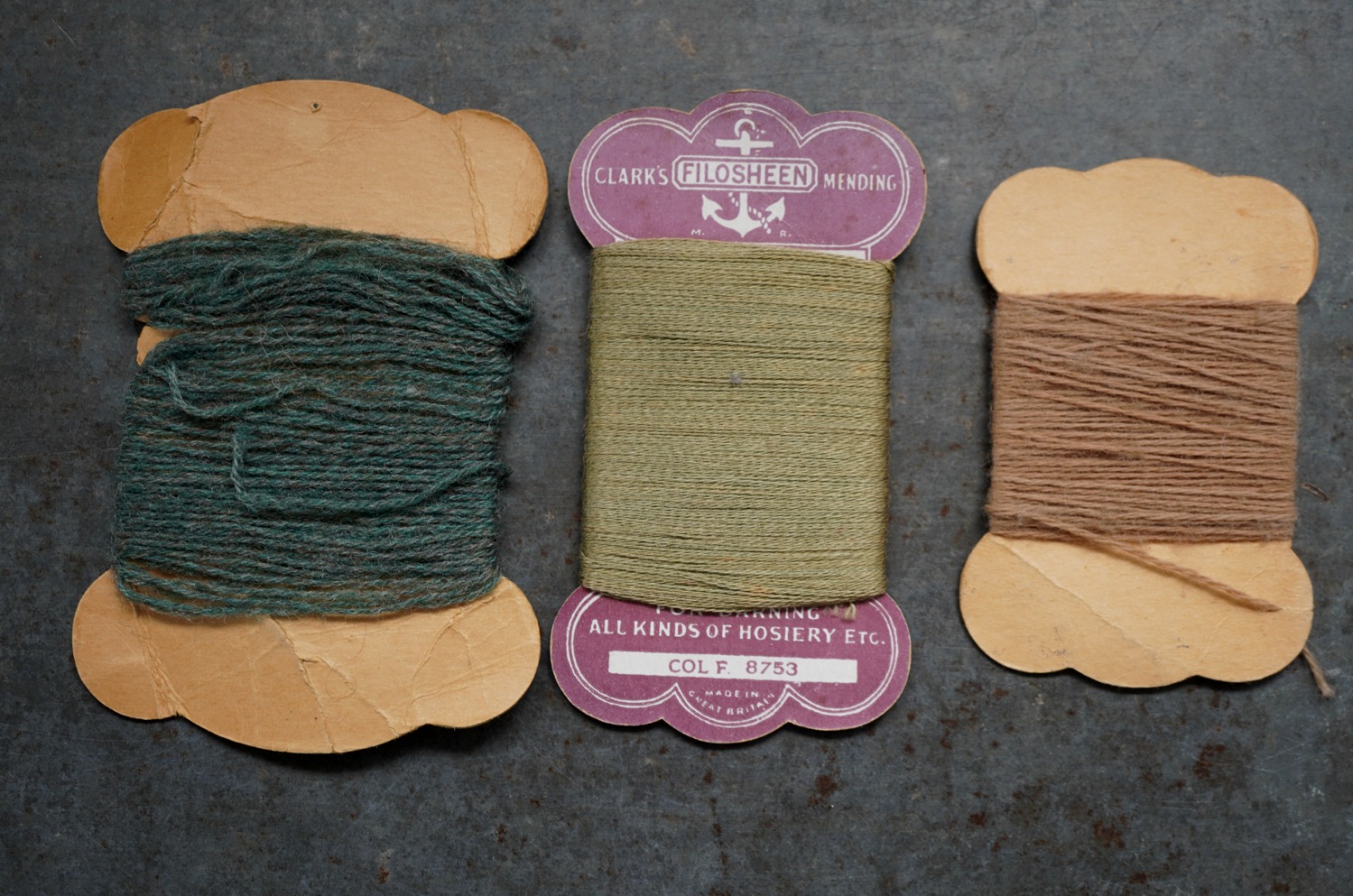 画像4: ENGLAND antique Mending イギリスアンティーク 糸カード 糸巻き 3枚セット 台紙付 ヴィンテージ 1930-50's