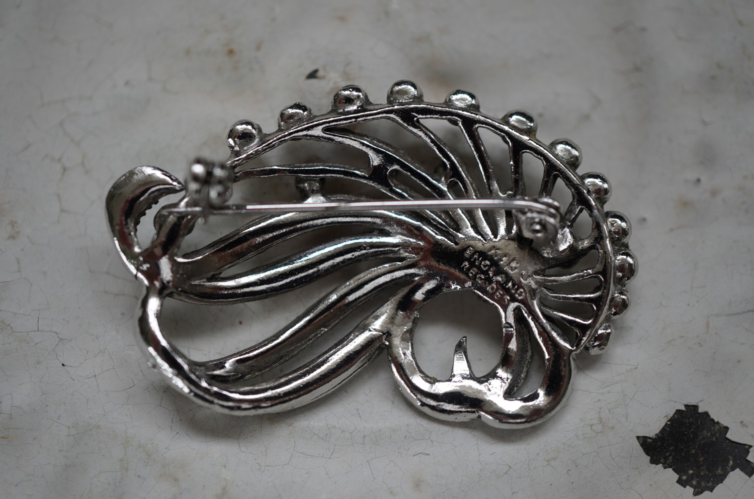 画像4: ENGLAND antique KIGU Brooch イギリスアンティーク キグ ブローチ コスチュームジュエリー ヴィンテージ ブローチ 1950-80's 