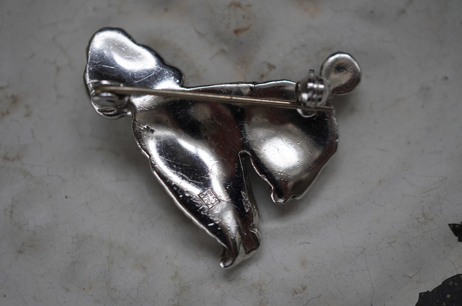 画像4: ENGLAND antique PAN Brooch イギリスアンティーク DOG 犬 ドッグ ブローチ コスチュームジュエリー ヴィンテージ ブローチ 1950-80's 