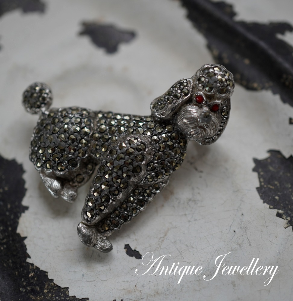 画像2: ENGLAND antique PAN Brooch イギリスアンティーク DOG 犬 ドッグ ブローチ コスチュームジュエリー ヴィンテージ ブローチ 1950-80's 