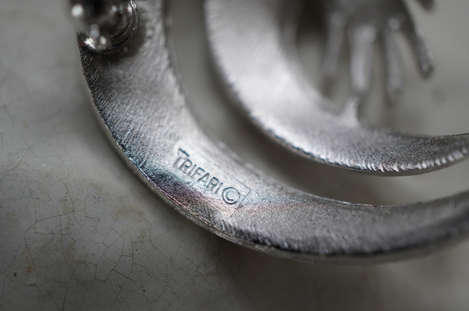 画像5: U.S.A .antique TRIFARI Brooch アメリカアンティーク トリファリ ブローチ コスチュームジュエリー ヴィンテージ ブローチ 1950-80's 
